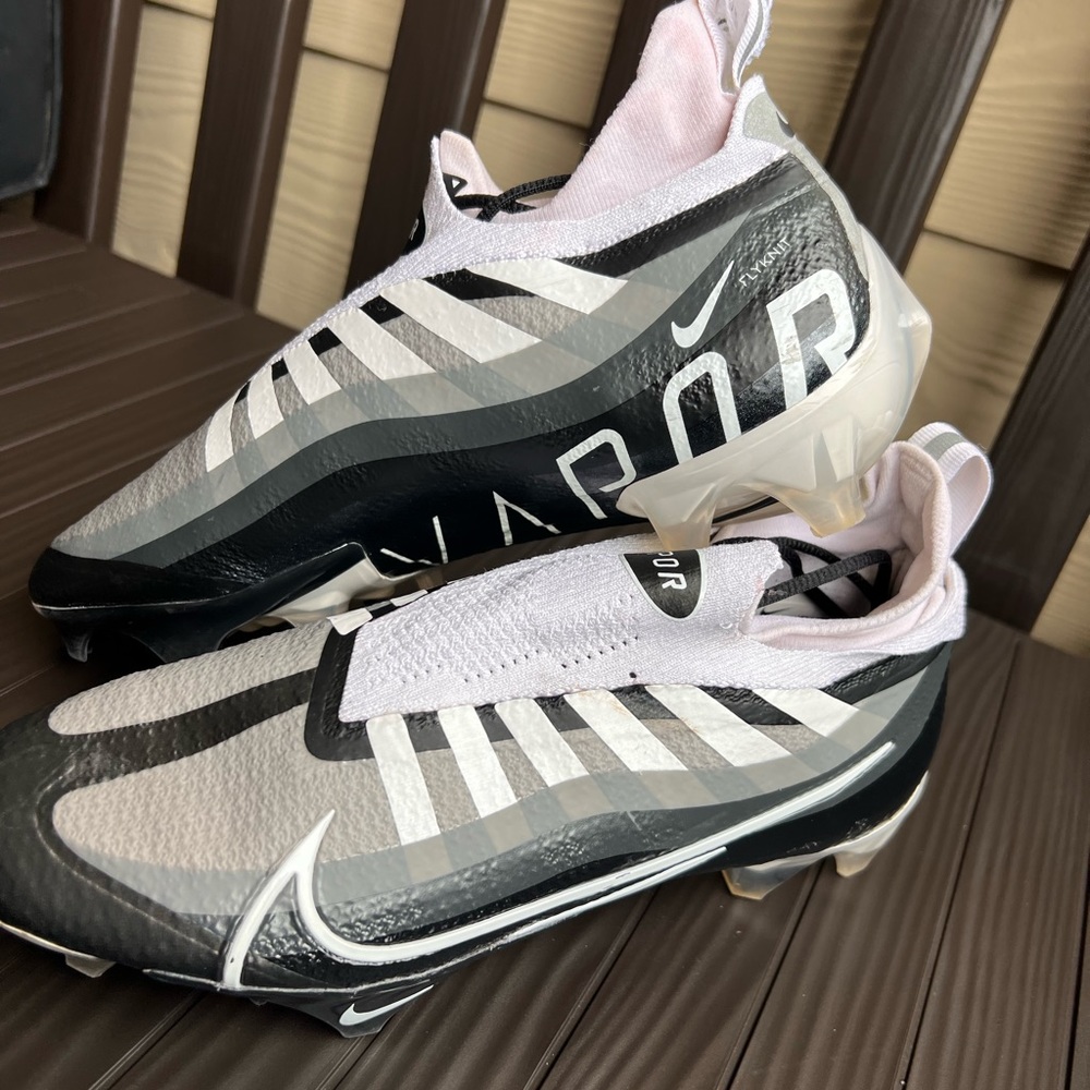 Nike Fly Knit Vapor Edge Football Cleats
